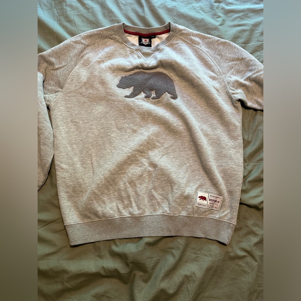 Sacramento Republic FC sweater